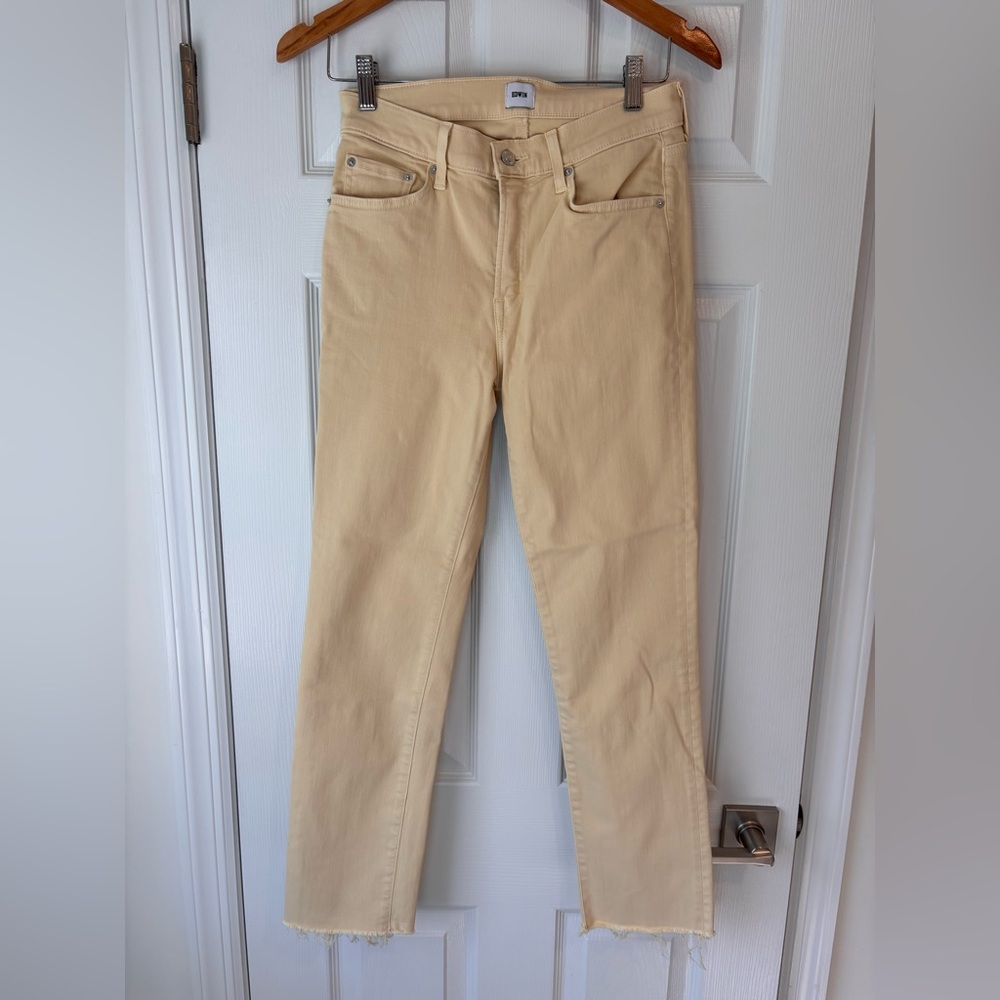 Edwin light yellow jeans size 26